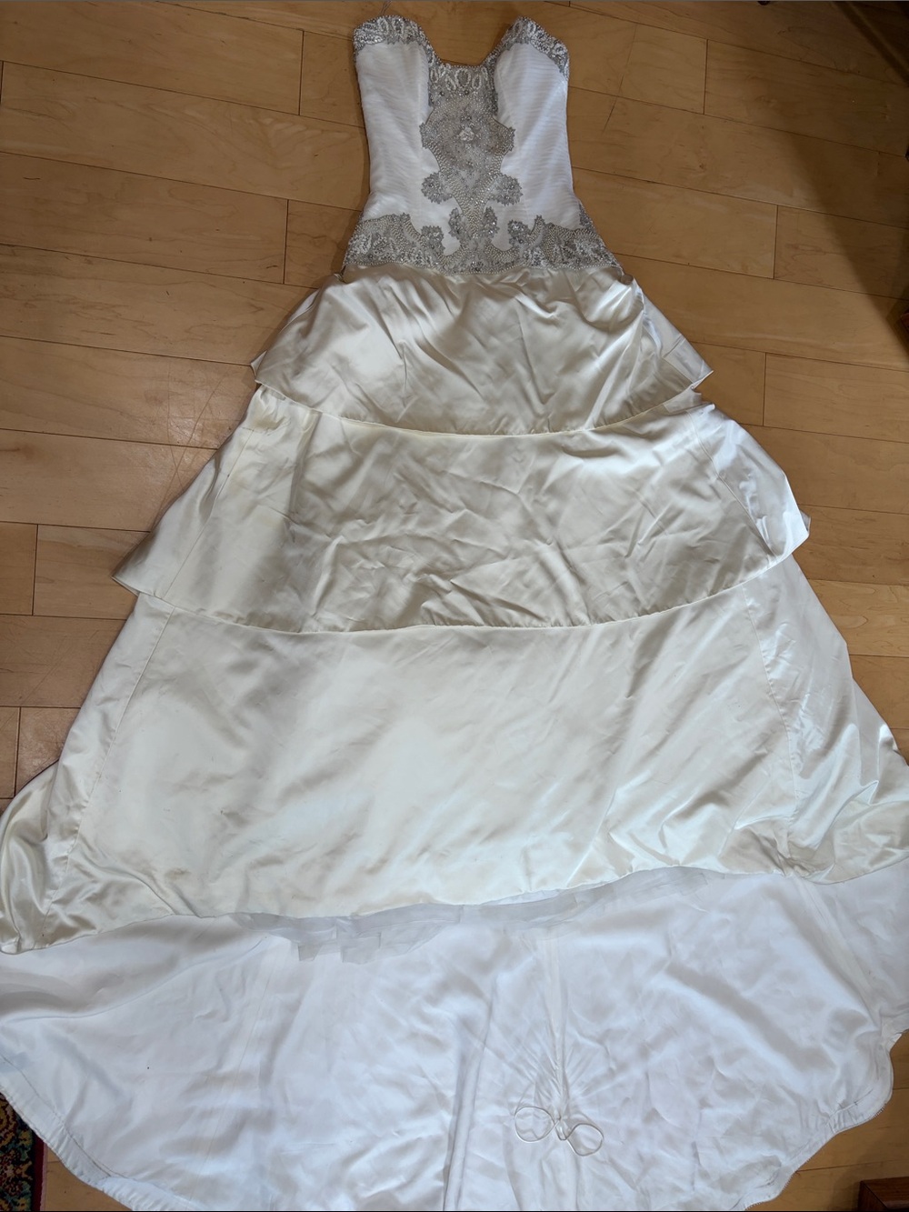 Kenneth Pool Designer Wedding Dress 
Preowned Size 10